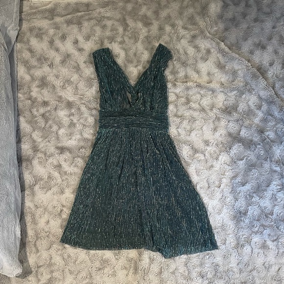 Ailey Gold and Teal Blue Skater Dress - Picture 3 of 9